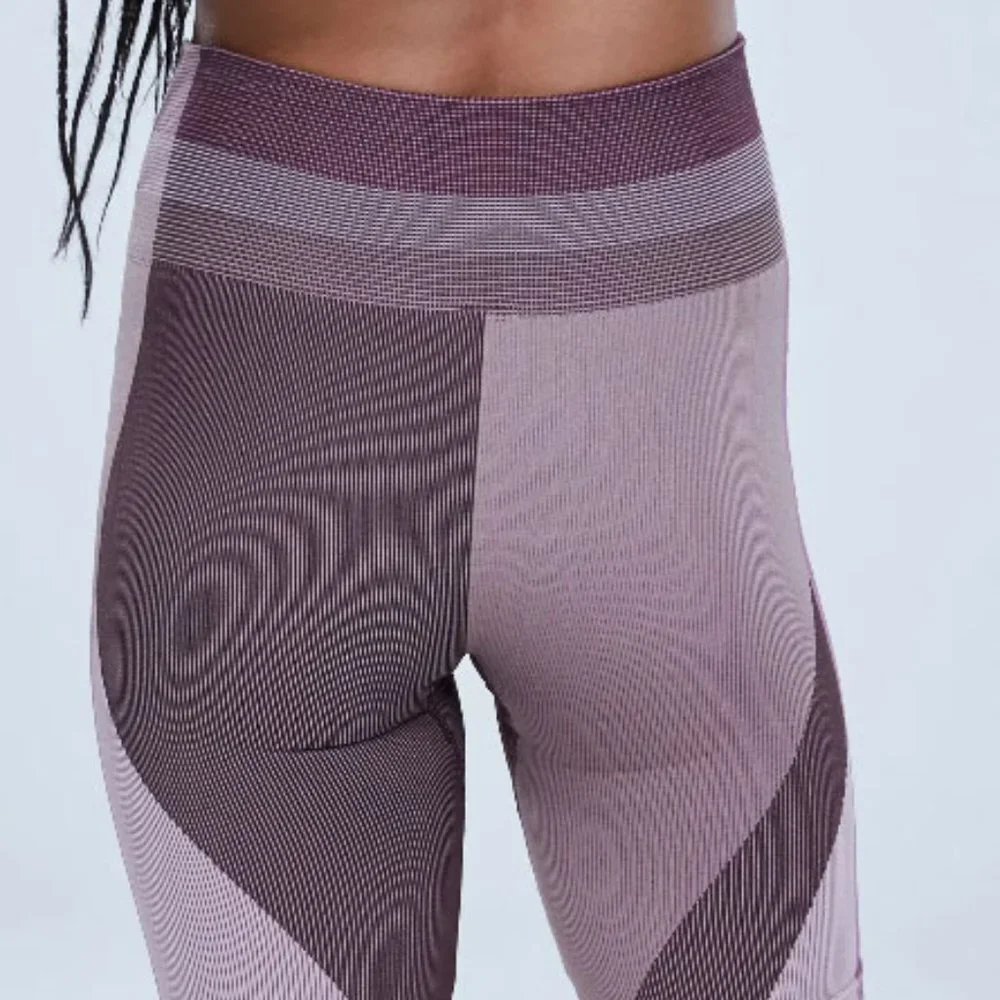 Nike tight fit
